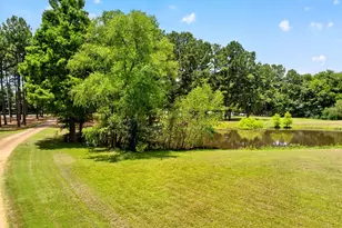 1201 Robbins Rd, Athens, TX 75751 - Photo 36