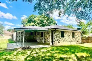723 Walnut St, Duncanville, TX 75116 - Photo 10