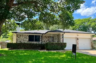 723 Walnut St, Duncanville, TX 75116 - Photo 1
