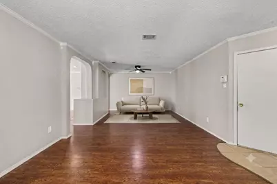 2020 Cardinal Lane, Lewisville, TX 75077 - Photo 6