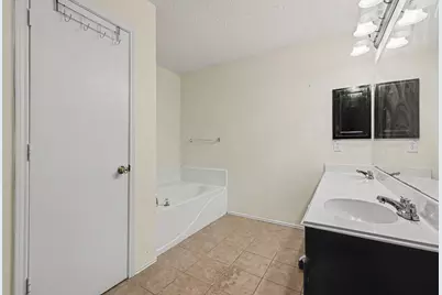 2020 Cardinal Lane, Lewisville, TX 75077 - Photo 24