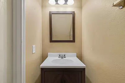 2020 Cardinal Lane, Lewisville, TX 75077 - Photo 14