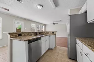 2020 Cardinal Ln, Lewisville, TX 75077 - Photo 14