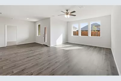 8426 Everly Drive, Garland, TX 75043 - Photo 10