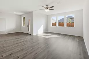 8426 Everly Dr, Garland, TX 75043 - Photo 10