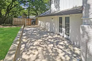 1914 Emerson Ln, Denton, TX 76209 - Photo 16