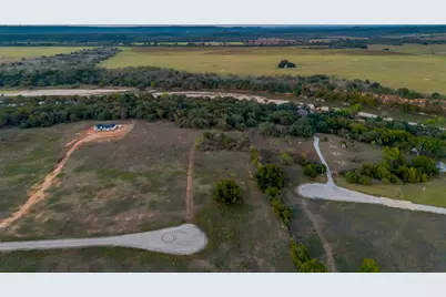 51 Cattle Trail Trail, Palo Pinto, TX 76484 - Photo 32