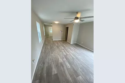 2211 W Illinois Avenue, Dallas, TX 75224 - Photo 6