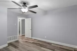 1432 Meadowbrook Dr, Garland, TX 75042 - Photo 20