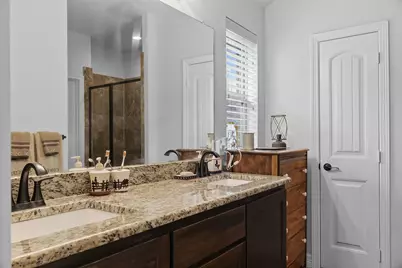 8822 Kiowa Drive, Greenville, TX 75402 - Photo 16