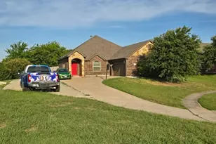 104 Anthony Ln, Red Oak, TX 75154 - Photo 4