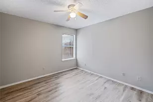 321 Gardenview St, Denton, TX 76207 - Photo 10