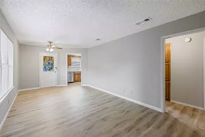 321 Gardenview Street, Denton, TX 76207 - Photo 6