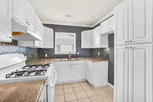 1433 Nash St, Garland, TX 75042 - Photo 10