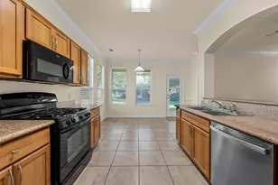 2513 S 2nd St, Waco, TX 76706 - Photo 10