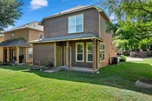 2513 S 2nd St, Waco, TX 76706 - Photo 4