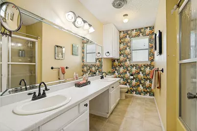4200 Bar Harbor Court, Granbury, TX 76049 - Photo 22