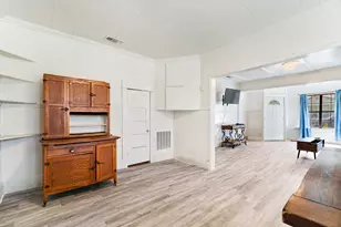 947 SE 6th St, Paris, TX 75460 - Photo 6