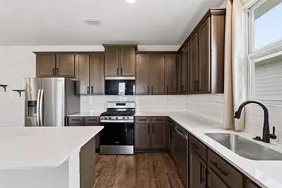 8200 Korat Vista, Godley, TX 76044 - Photo 20