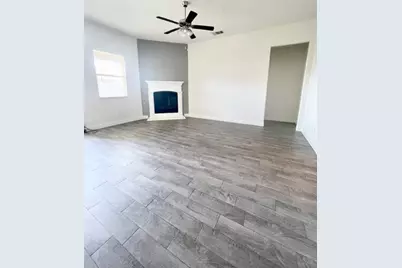 11000 Glover Lane, Aubrey, TX 76227 - Photo 14