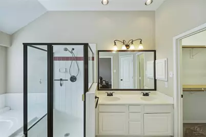 3812 Acacia Trail, The Colony, TX 75056 - Photo 16