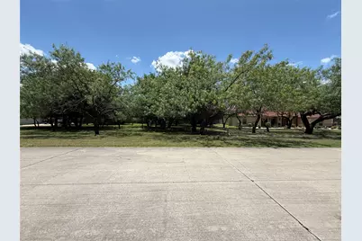 1529 Cypress Bend Drive, Cedar Hill, TX 75104 - Photo 38