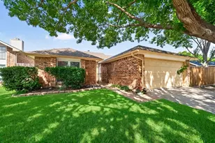 5310 Pocassett Dr, Arlington, TX 76018 - Photo 2