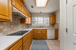 23008 Whispering Meadow Dr, Whitney, TX 76692 - Photo 8