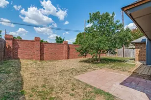 3401 Crescent Ct, Bedford, TX 76021 - Photo 22