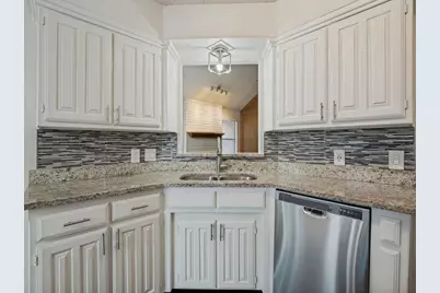 3401 Crescent Court, Bedford, TX 76021 - Photo 10