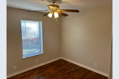 303 S Ballard Avenue, Wylie, TX 75098 - Photo 4