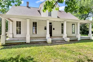 4611 Kelton Dr, Dallas, TX 75209 - Photo 2