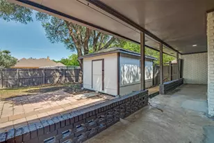 1901 Westshore Dr, Garland, TX 75043 - Photo 10