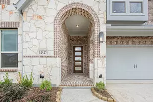 14542 Lovelace St, Pilot Point, TX 75009 - Photo 4
