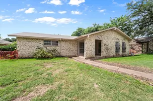 410 Charlotte St, Duncanville, TX 75137 - Photo 2