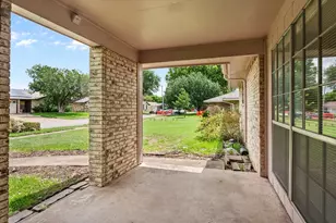 410 Charlotte St, Duncanville, TX 75137 - Photo 4