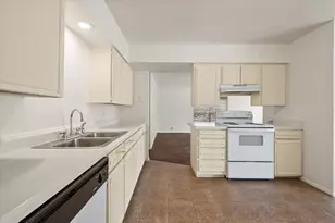 410 Charlotte St, Duncanville, TX 75137 - Photo 14