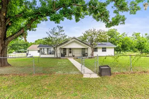 3938 Co Rd 324, McKinney, TX 75069 - Photo 4