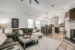 528 Halifax Ln, Coppell, TX 75019 - Photo 4