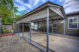 1918 Walworth St, Greenville, TX 75401 - Photo 36