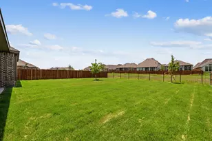 1216 Blanco Trl, Mansfield, TX 76063 - Photo 6