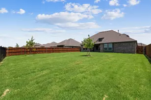 1216 Blanco Trl, Mansfield, TX 76063 - Photo 4