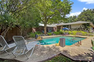 9357 Creel Creek Dr, Dallas, TX 75228 - Photo 30