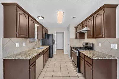 2607 Parkview Drive, Corinth, TX 76210 - Photo 4