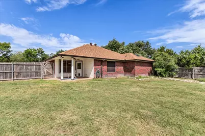 7 Market Loop, Morgans Point Resort, TX 76513 - Photo 20