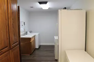 121 Port O Call Ct, Runaway Bay, TX 76426 - Photo 20