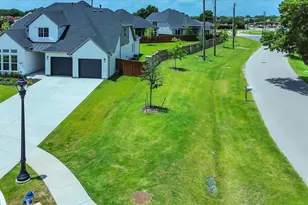 115 Cottonwood Ct, Murphy, TX 75094 - Photo 4