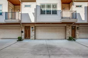 6136 Oram St, Dallas, TX 75206 - Photo 2