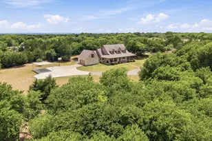 1201 N Oak Branch Rd, Waxahachie, TX 75167 - Photo 2