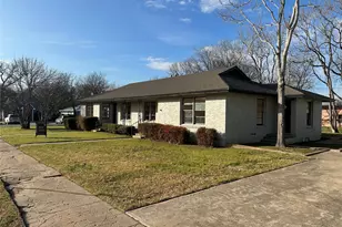 315 W Main St, Midlothian, TX 76065 - Photo 2